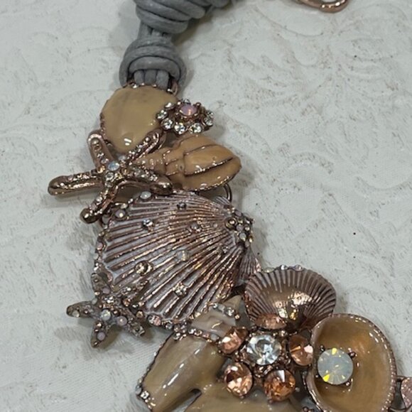 Beach Rose Gold Tone Ocean Shells Starfish Rhinestones Necklace Choker 18" - Picture 7 of 15